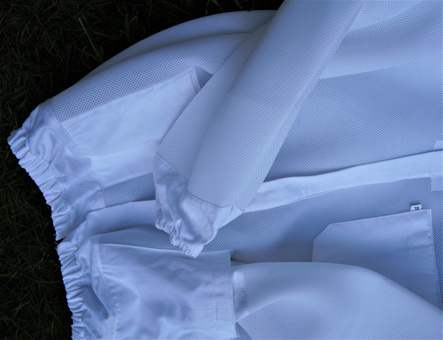 Lightweight Ventilated Bee jacket