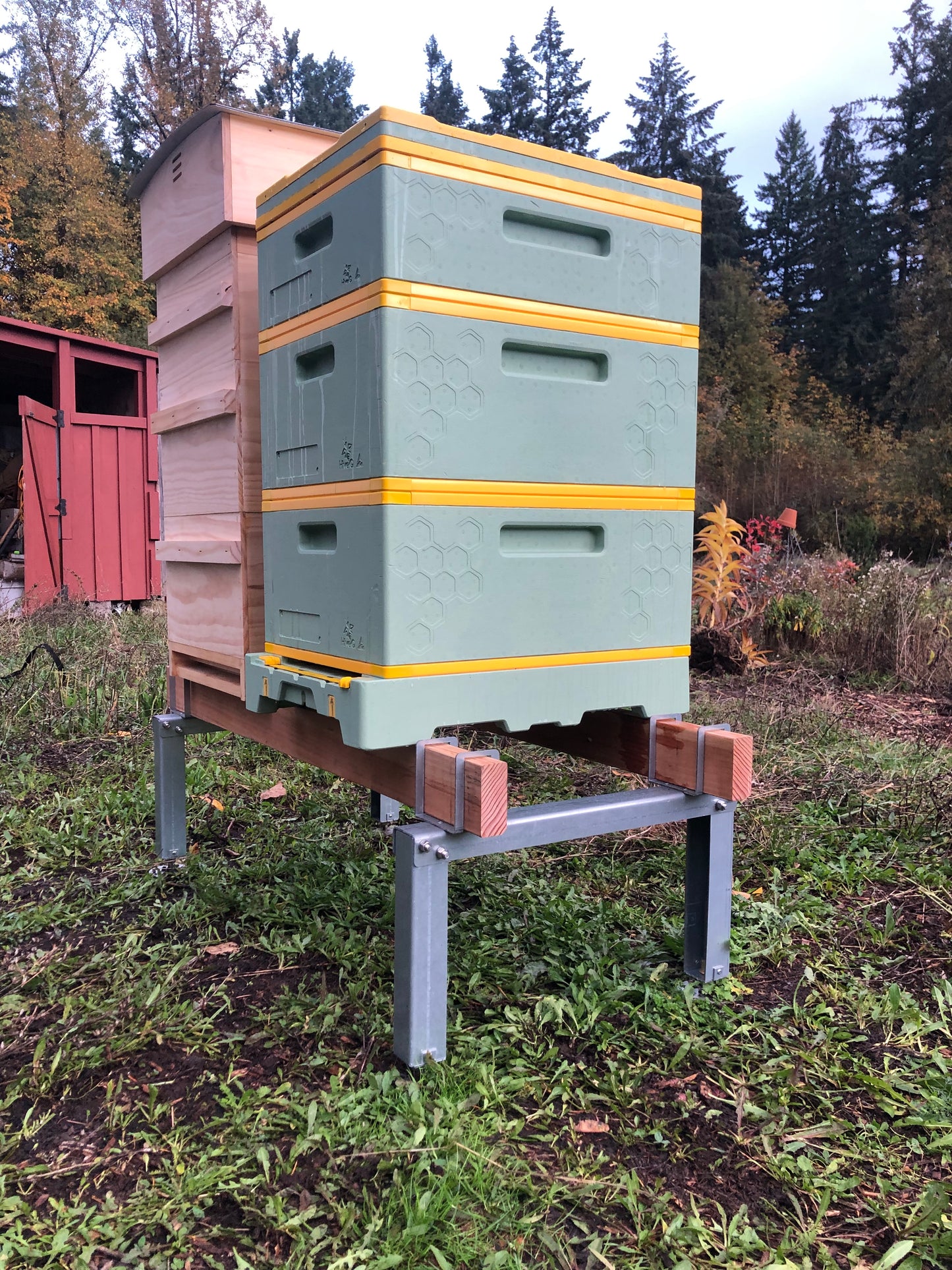 Multi-Hive Stand (Supports Up to Three Hives)