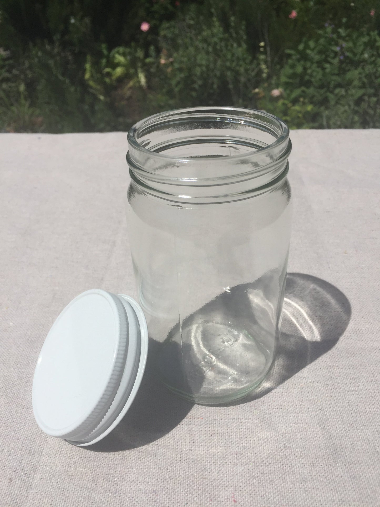 Pint Mayo-Style Honey Jar Plus White Screw-Style Lid (12-case)